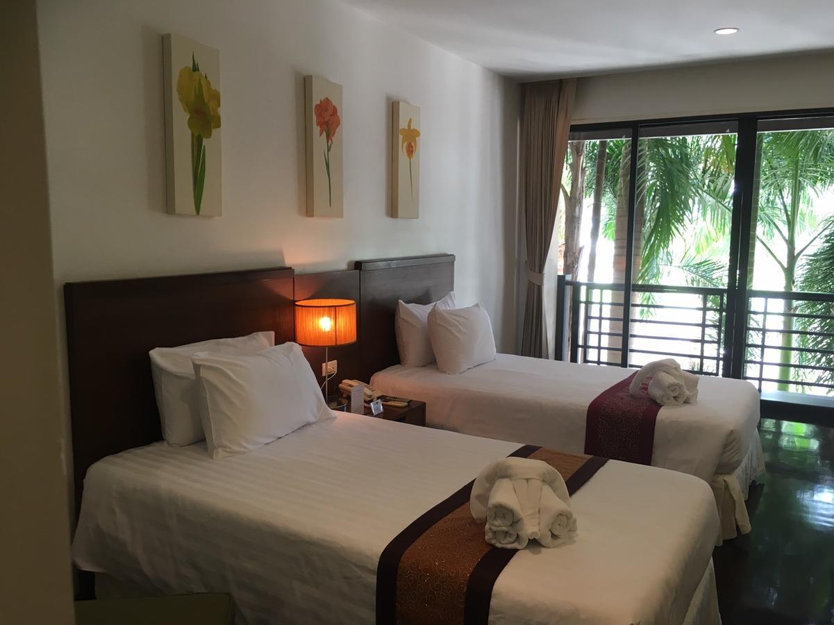 Гостевой дом Suwan Golf & Country Club Nakhon Chai Si Экстерьер фото
